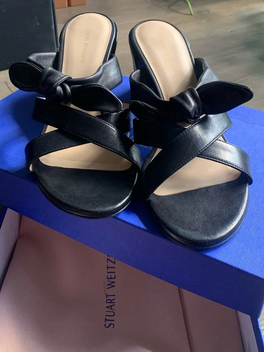 Stuart Weitzman Black Leather Bandeau Slide Sandal Bow 8